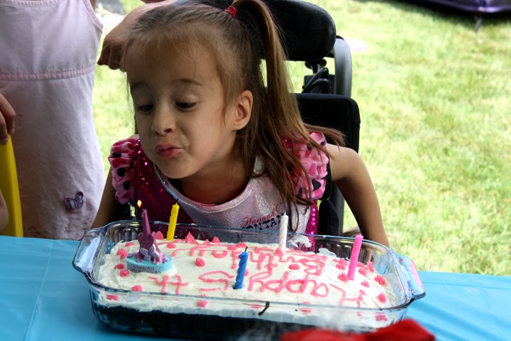 [2009.08.01EdenCandles.jpg]