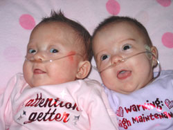 [2005.1.23HollyandEdieSmiles.jpg]