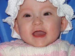 [2005.4.21HollandWhiteHat.jpg]