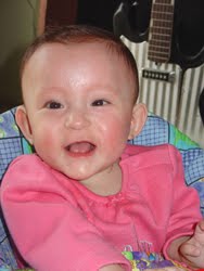 [2005.05.17HollandSmilinginWalker.jpg]