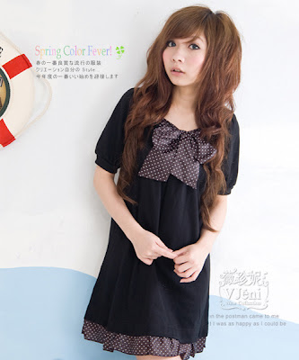 Markazer: Black Japanese Dress