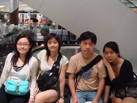 [685DSC00855.jpg]