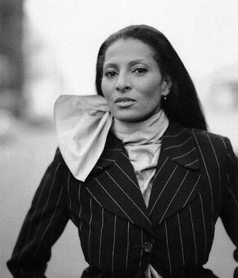 Pam+Grier+8.jpg