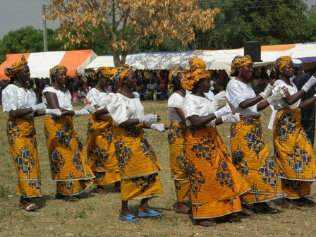 [Web+-+Madakiya+choir+02.jpg]