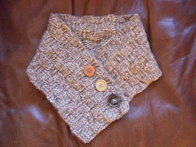 Made By Joanne: basket weave crochet neckwarmer