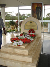 Dr. Banda's Memorial Tomb