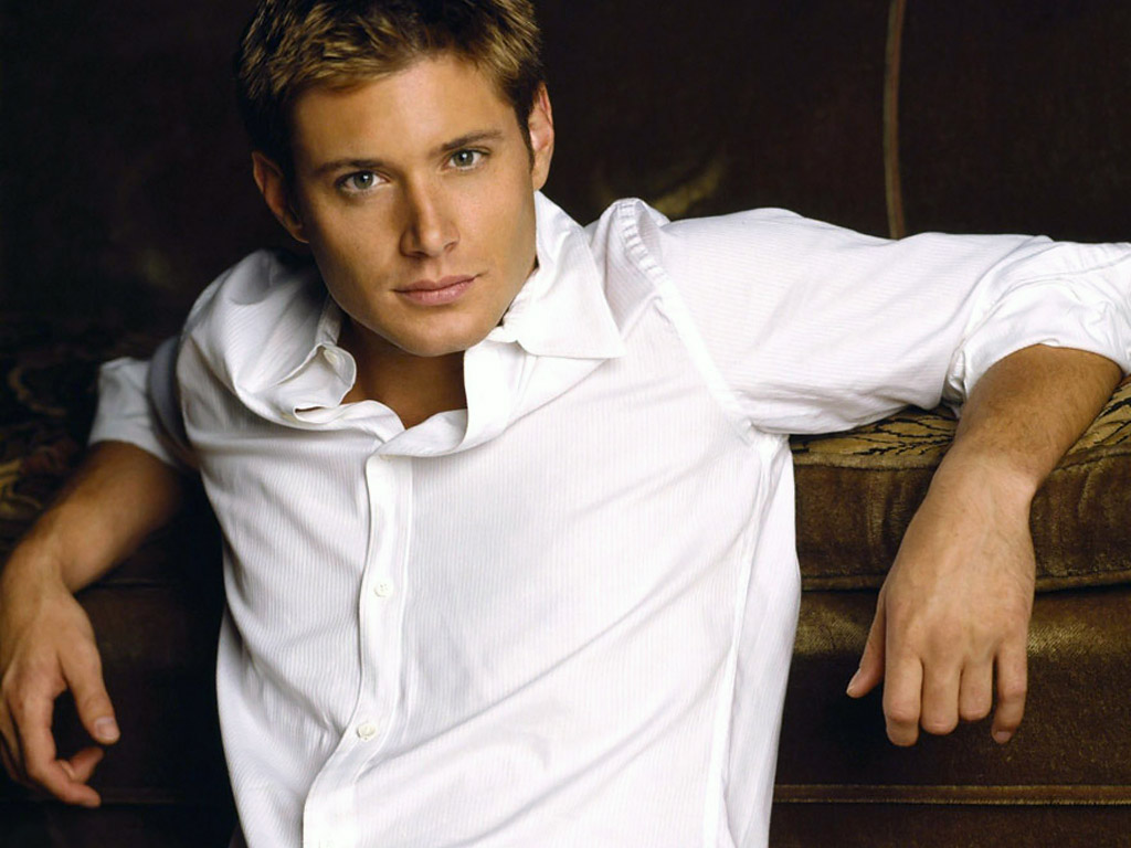 http://3.bp.blogspot.com/_U3wTWH__TFE/TUcpDyPITyI/AAAAAAAABLQ/O_tGjR6rxd0/s1600/jensen-ackles-a484d.jpg