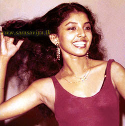 dilhani-06.jpg