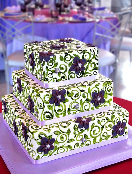 Purple and Green square wedding cakes pictures to inspire you for your 