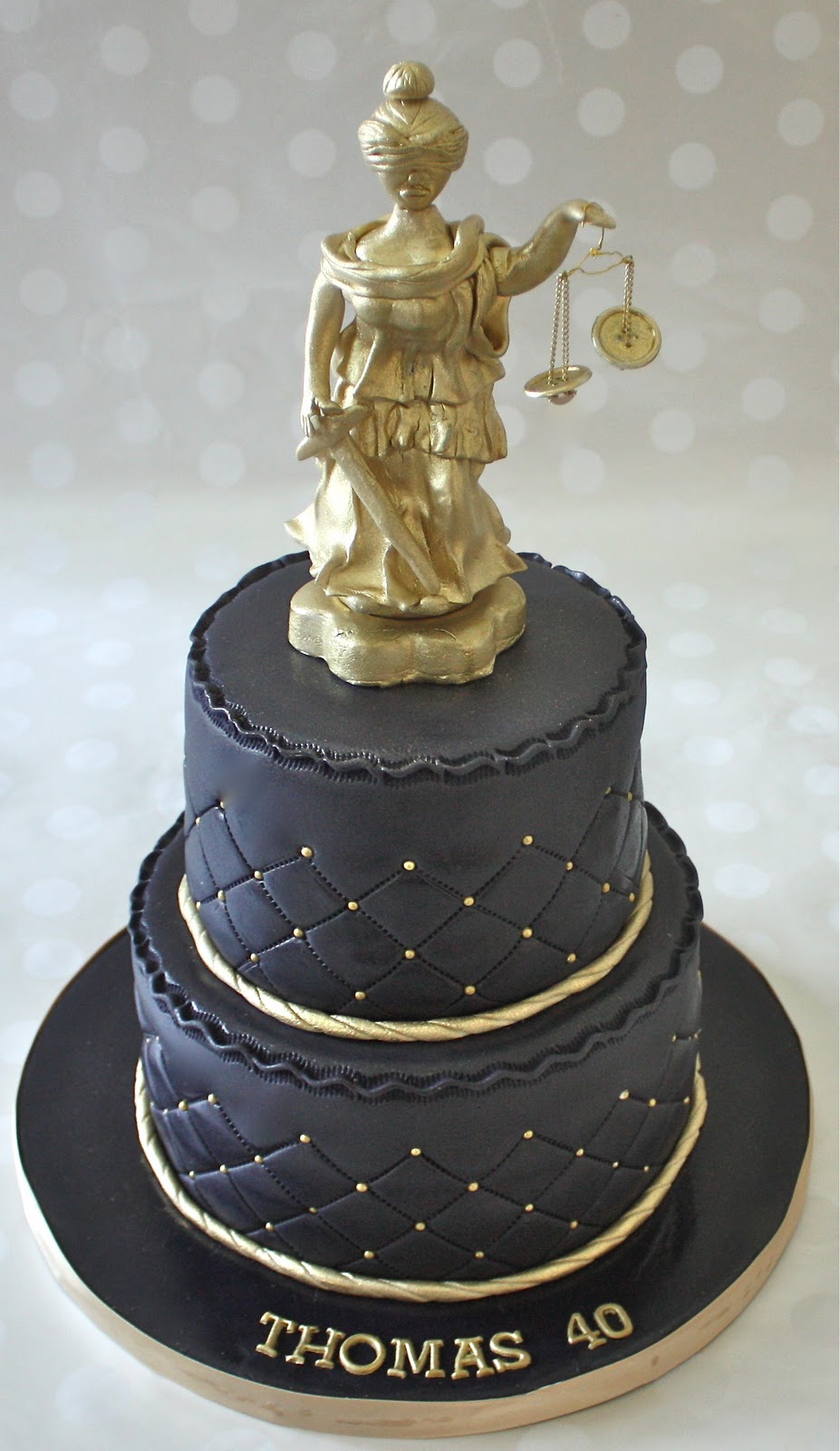  LADY JUSTICE STATUE CAKE