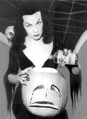 Deathday: Vampira (Maila Nurmi) 1922-2008 RIP