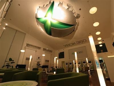 [xbox360lounge02-custom.jpg]