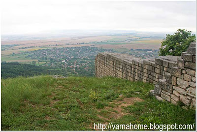стена древней крепости