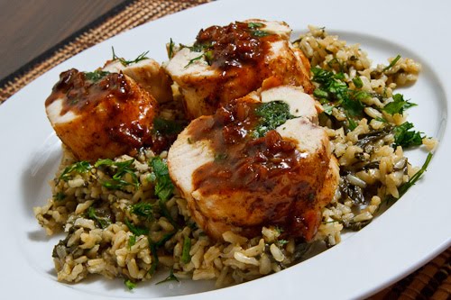Spinach and Feta Stuffed Chicken with Pan Sauce on Spanakorizo (Greek Spinach Rice) Spinach and Feta Stuffed Chicken with Pan Sauce on Spanakorizo (Greek Spinach Rice)