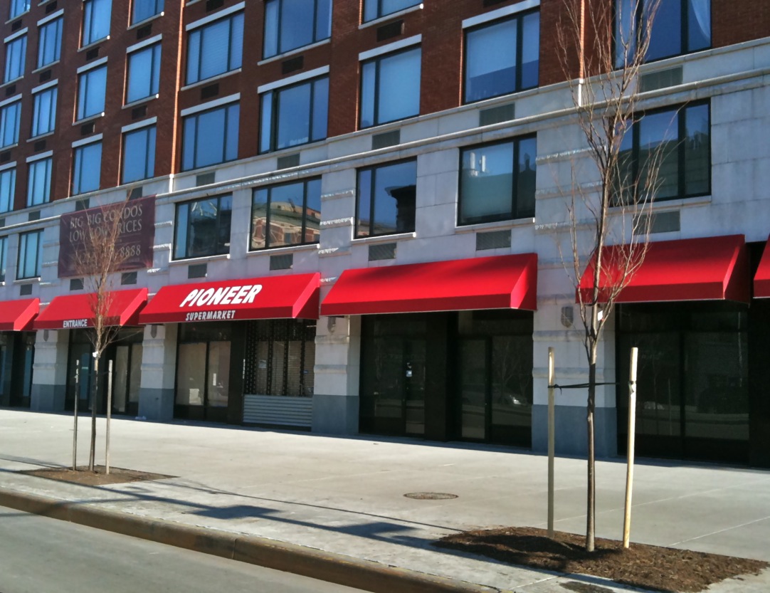 H A R L E M + B E S P O K E ☞ SHOP New Awnings up at Lenox Supermarket