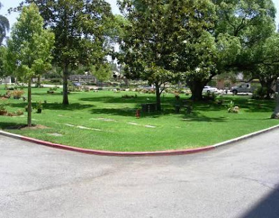 Westwood Memorial Cementery Tumba de Marilyn Monroe Westwood Memorial Cementery Tumba de Marilyn Monroe