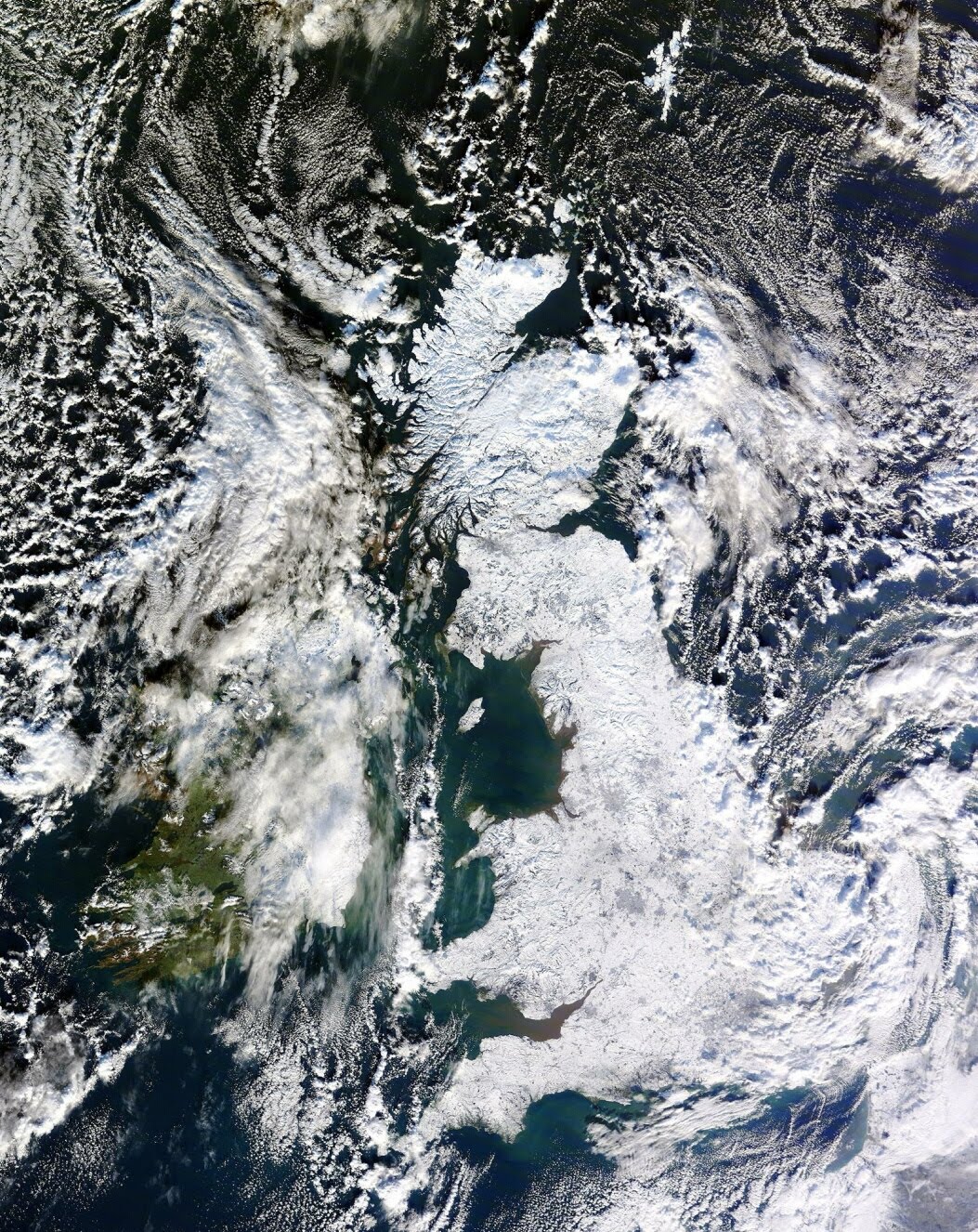 [02-uk-snow-cover-satellite-pic1.jpg]