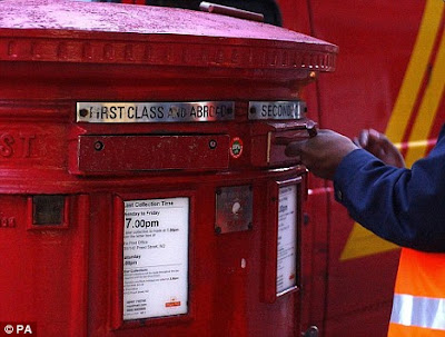 Royal Mail stake to be sold in £3bn 