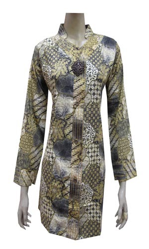 Batik Eksklusif Dengan Model Variatif Blus Batik Raisa
