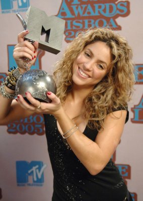 Shakira-Argentina: Queda solo 1 día para votar a Shakira en los Premios MTV EMA