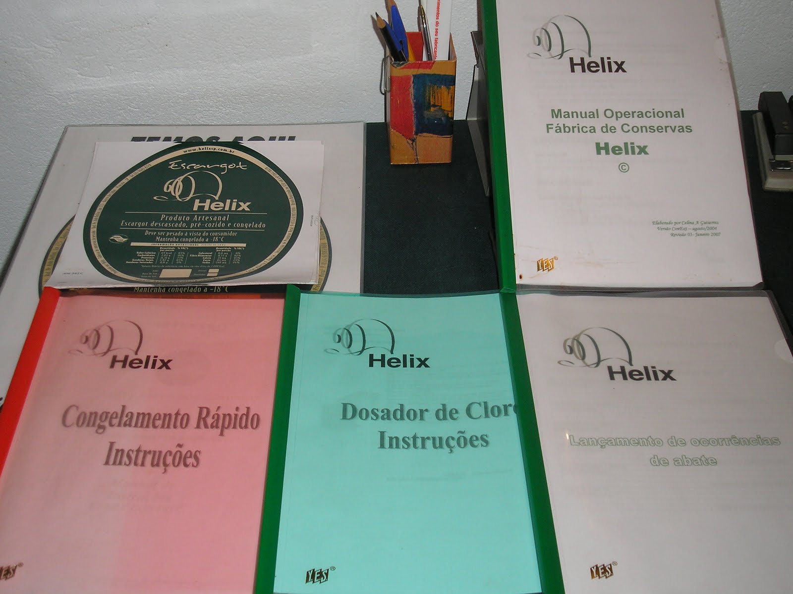 [Seriedade+no+criatório.JPG]