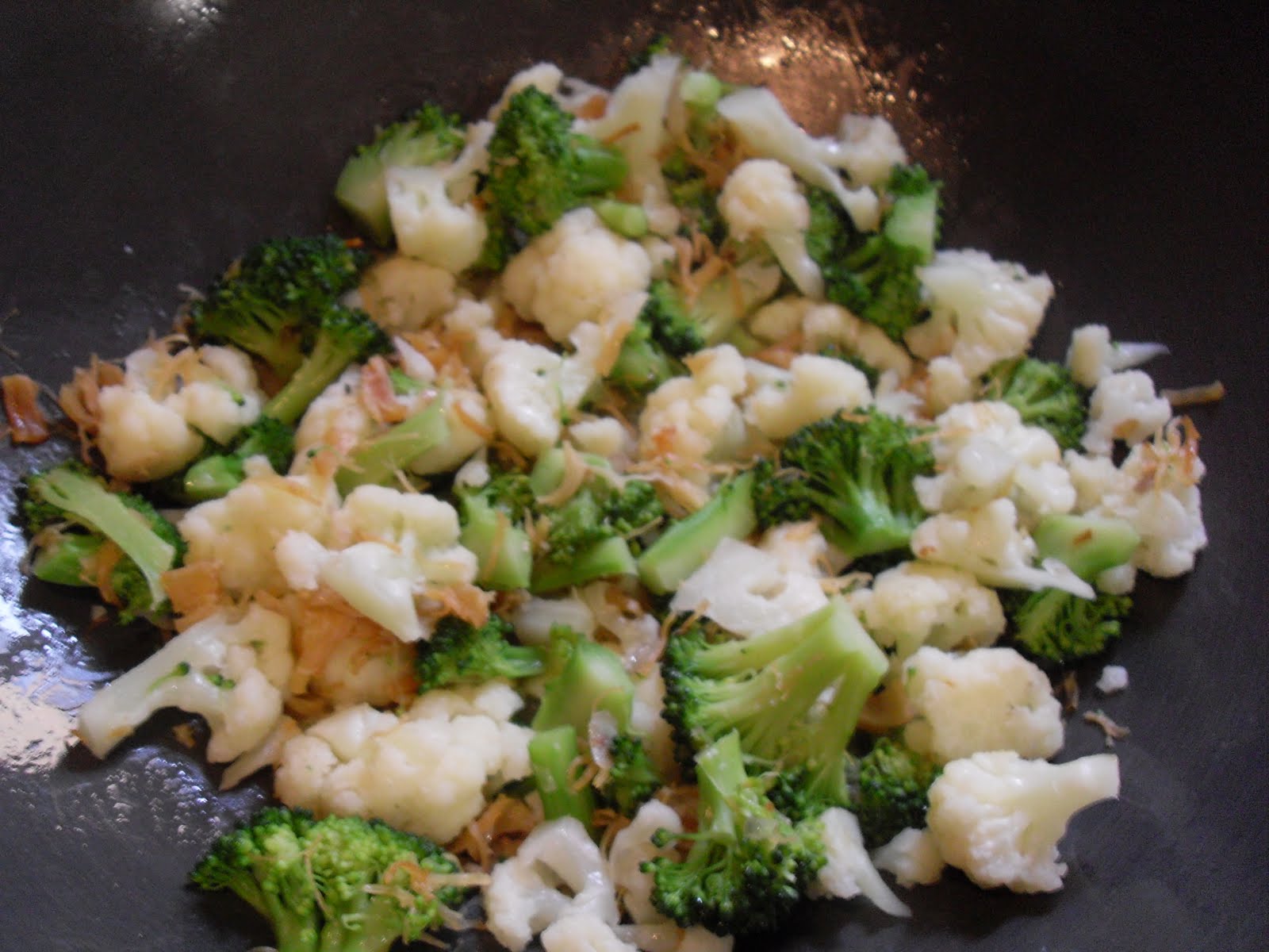 Stir Fried Dried Scallop With Broccoli And Cauliflower