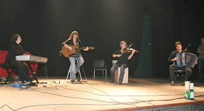 AHAZTUAK 19361977 / OLVIDADS 19361977 AHAZTUAK SEGUNDO DISCO PARA