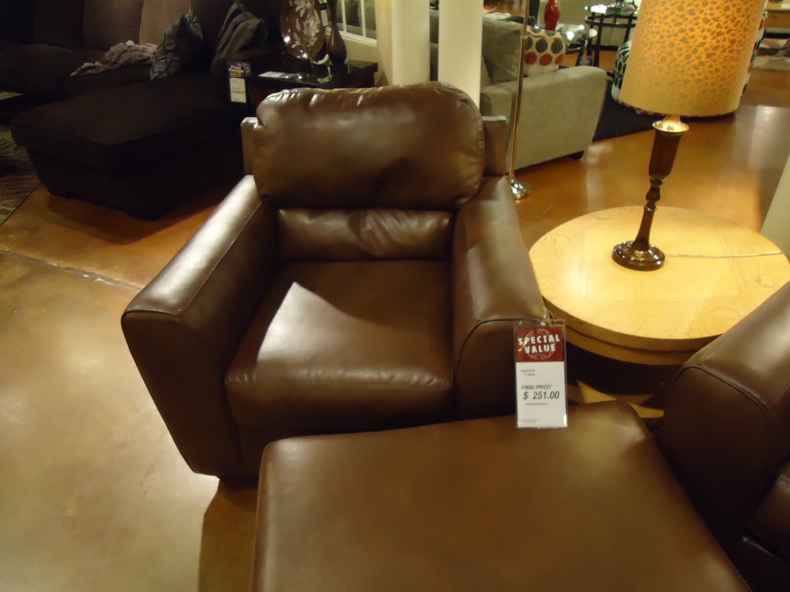 My Red Herring Furniture Excursion part 2 Freed's Furniture 1