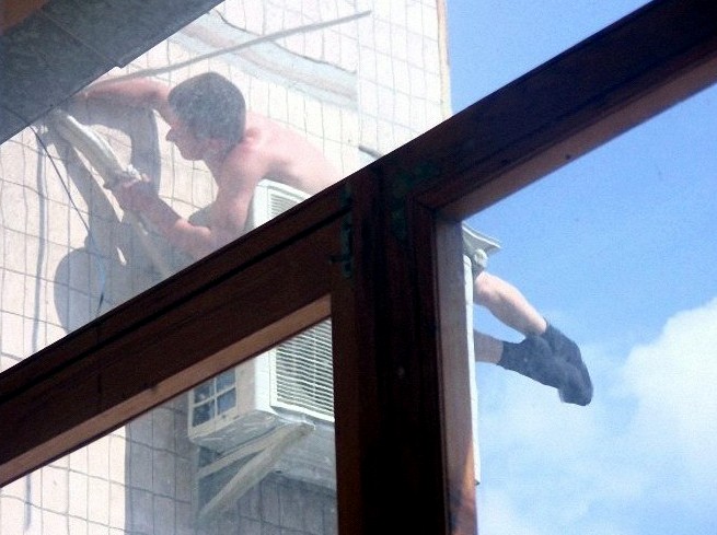 [airconditioning2.jpg]