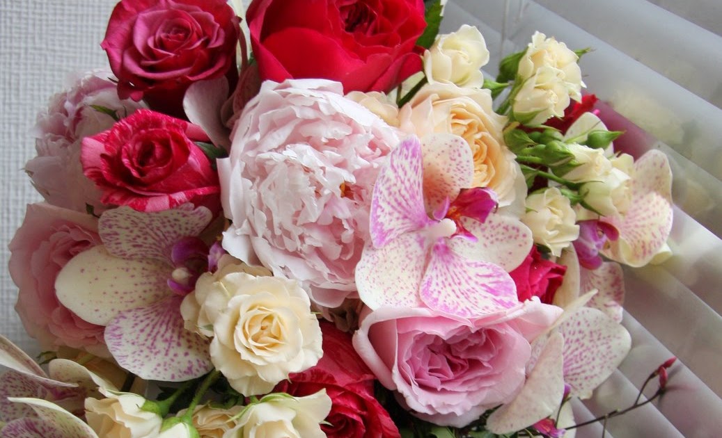 The Flower Magician: Bridal Bouquet in Raspberry and Blush Pink