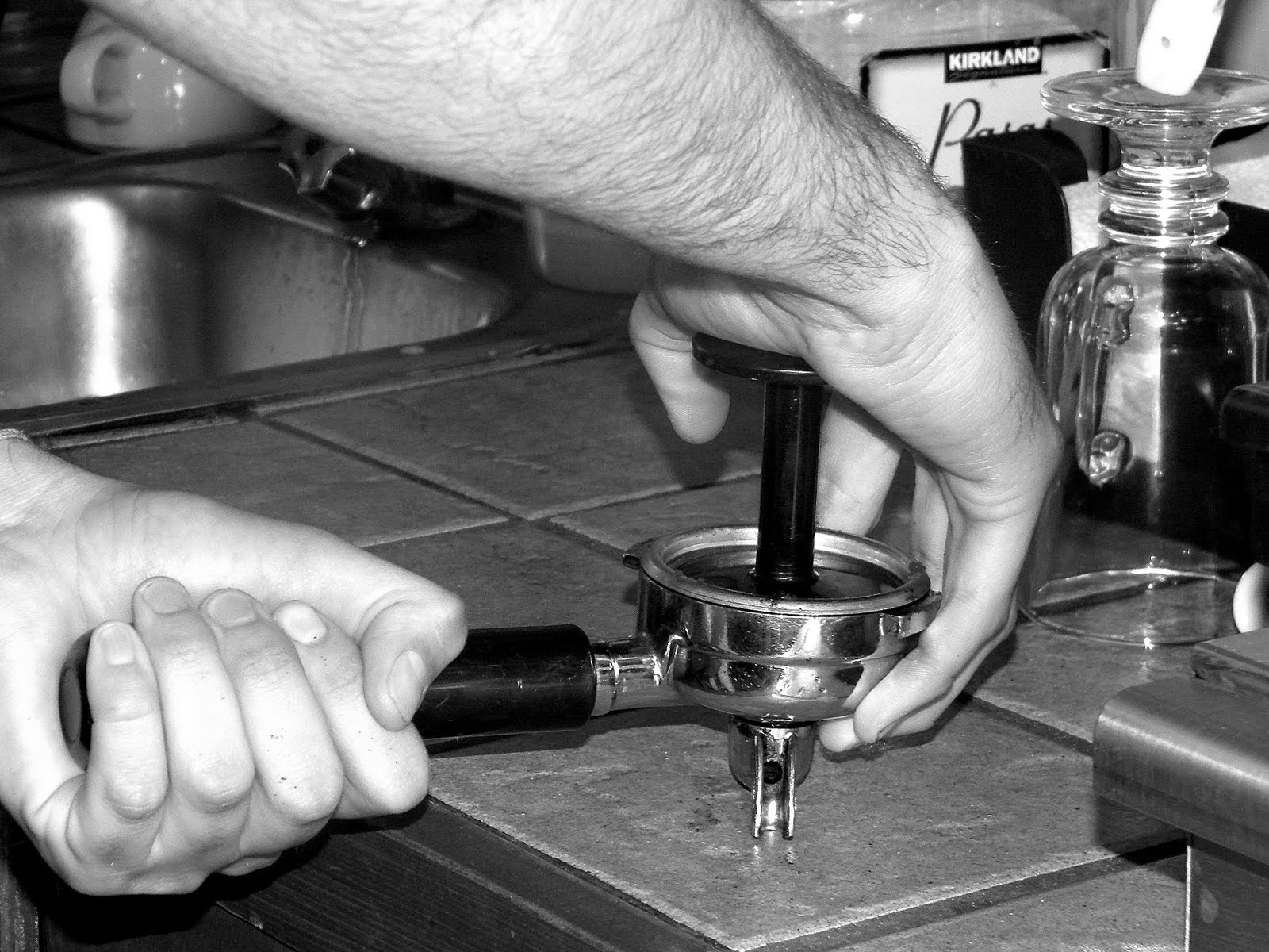 Preparando un capuchino