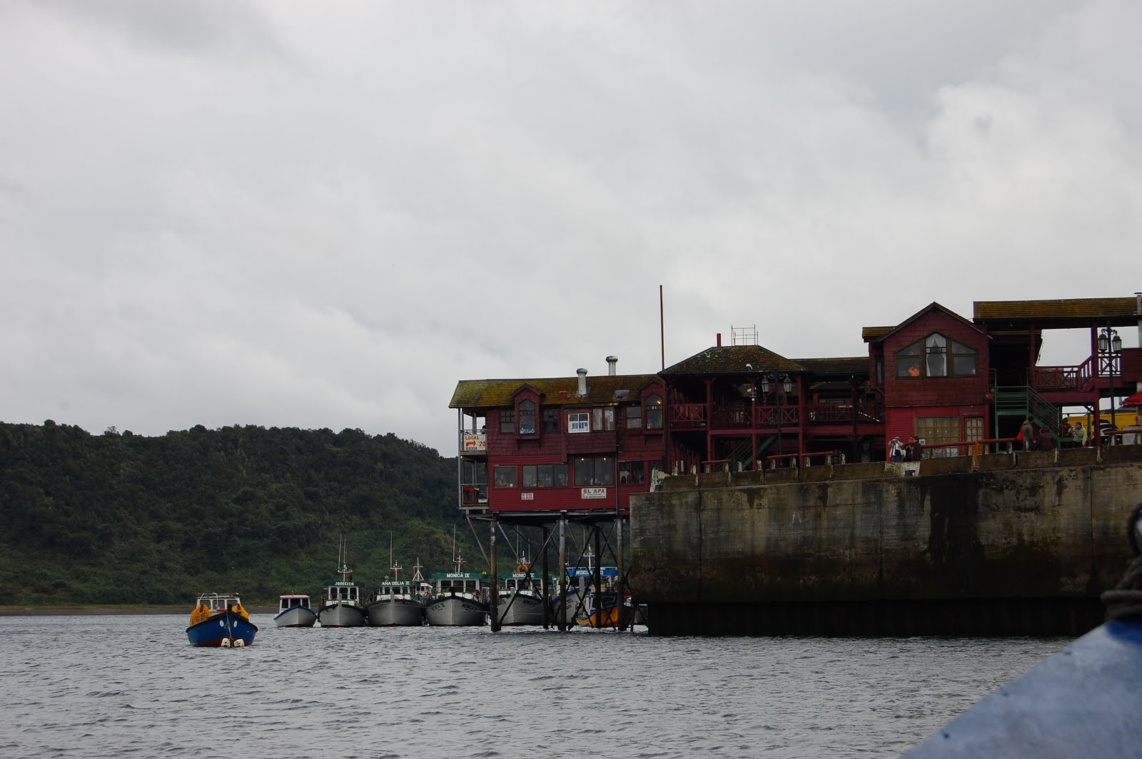 Una mirada tras el lente....: Imágenes de Angelmó, Puerto Montt.