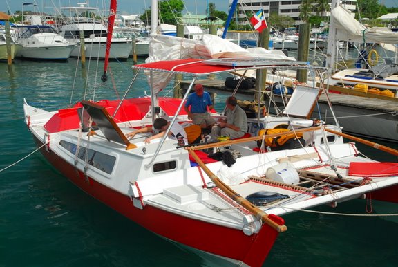 Catamaram Polycat e Outros Temas: TIKI 26 OU TIKI 30