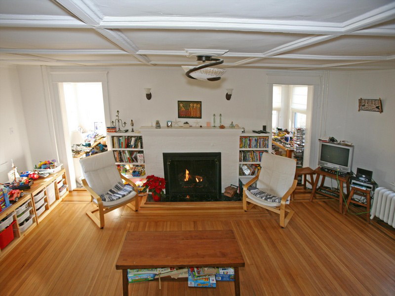 From City to Suburbia 16 THROCKMORTON AVE Red Bank, NJ 07701