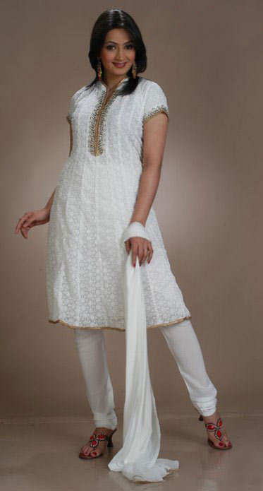 White Salwar Suit Designs – Latest Charming Dresses Collection