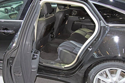 Jaguar XJ Sentinel