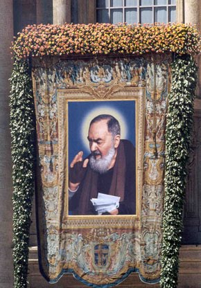 MFPS's History & Theology Blog: Happy Feast day of Padre Pio