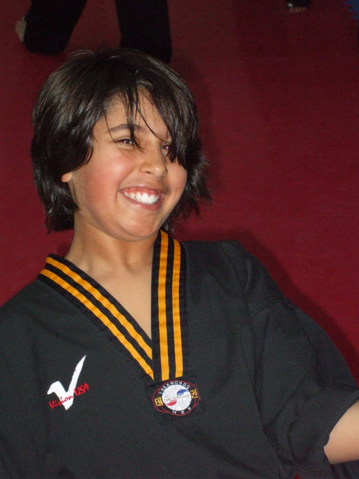 ATeam Taekwondo Faaris Hays Wins Gold at AAU State Championships!
