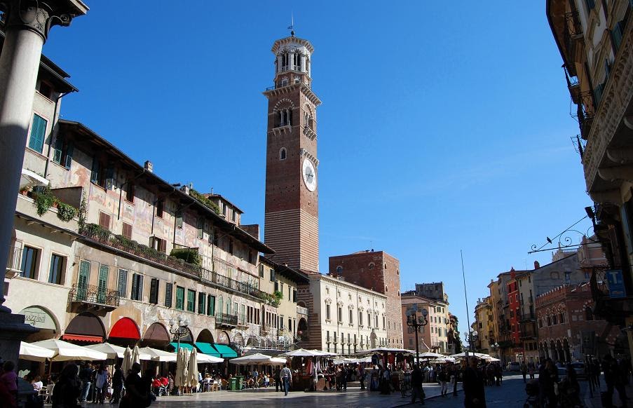 TuBiBlog Verona, la ciudad de Romeo y Julieta TuBiBlog Verona, la ciudad de Romeo y Julieta