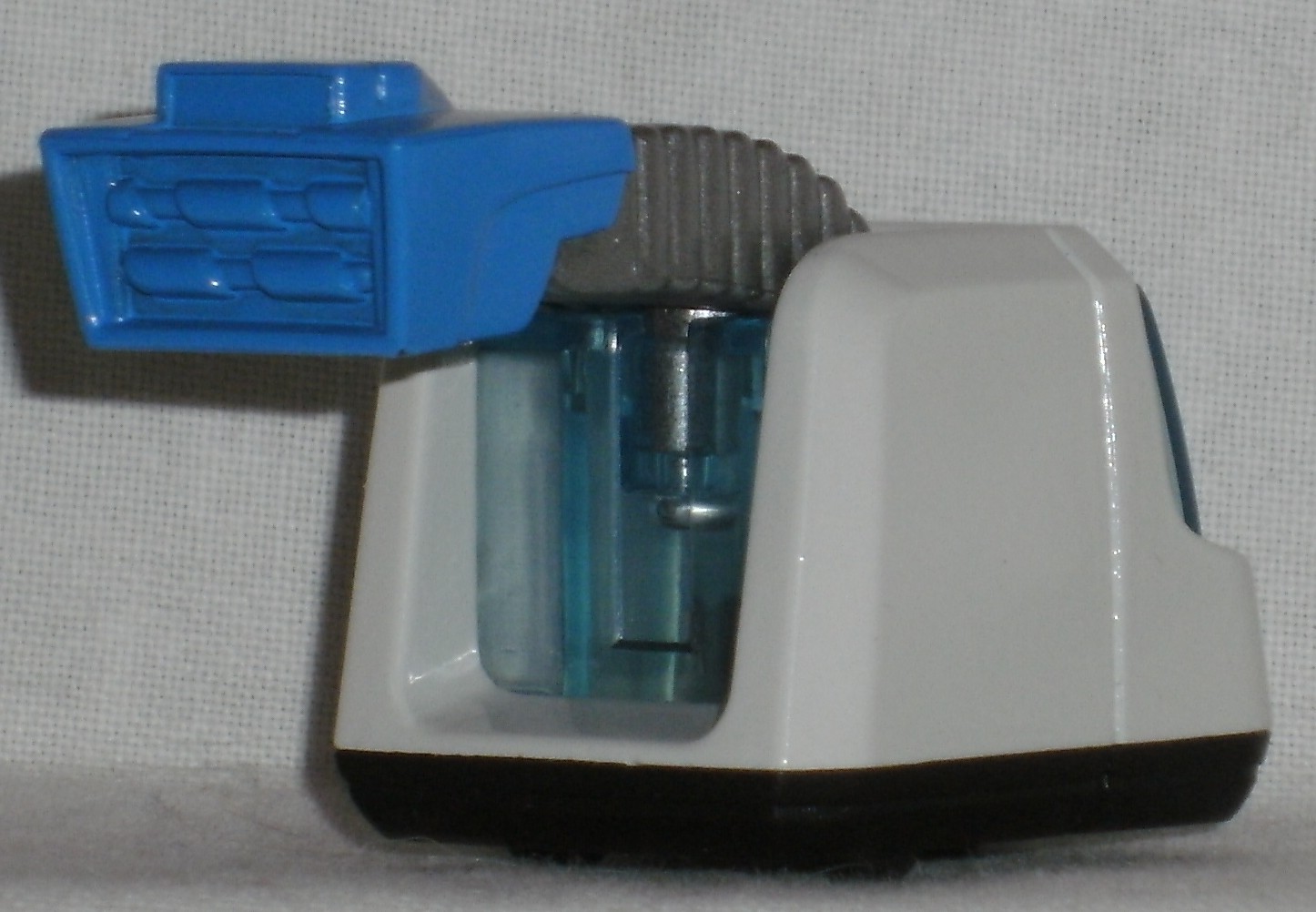 [VACUUM-BOT+(WALL-E).JPG]