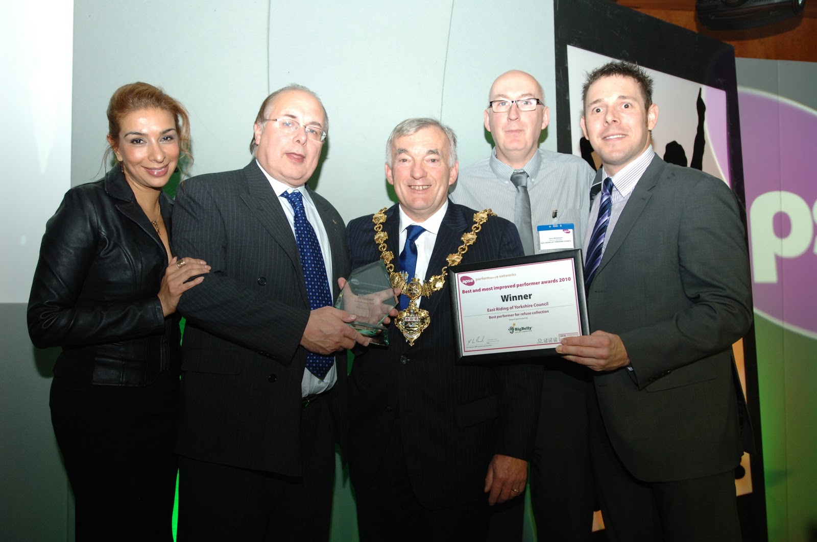 Wheelie Good News East Riding bin collectors win national recognition