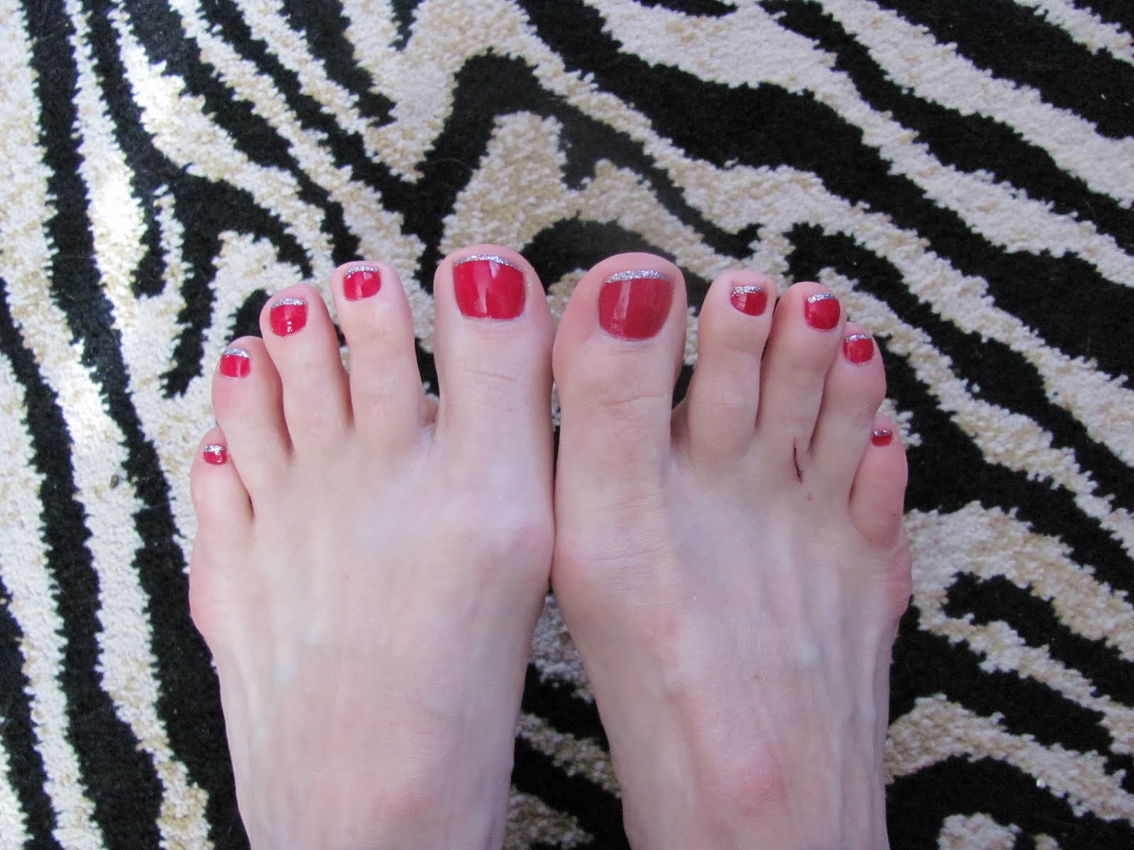 sexy punk rock girls feet and toes free photo