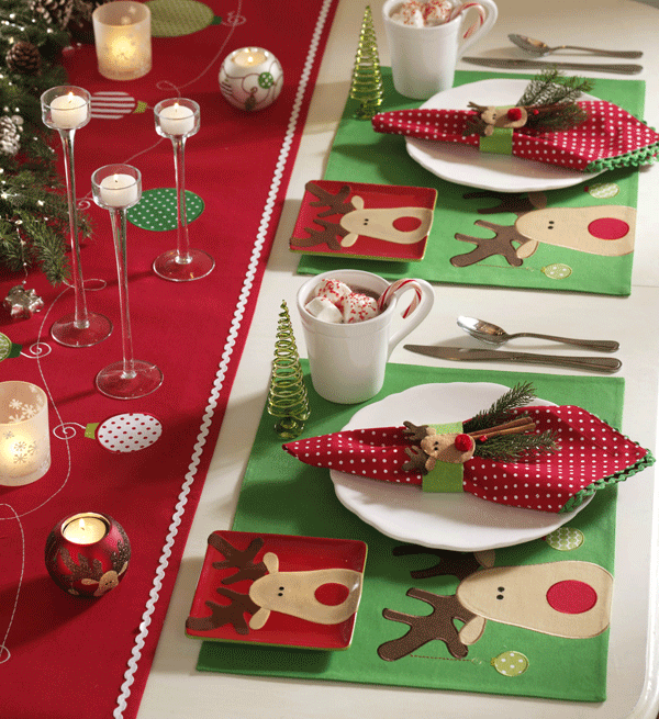 [MooseandSanta_1.gif]