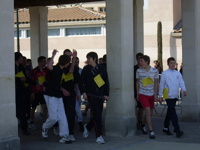 En avant en chantant !