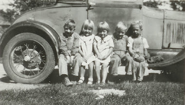 1938 Kunz Kids on Car