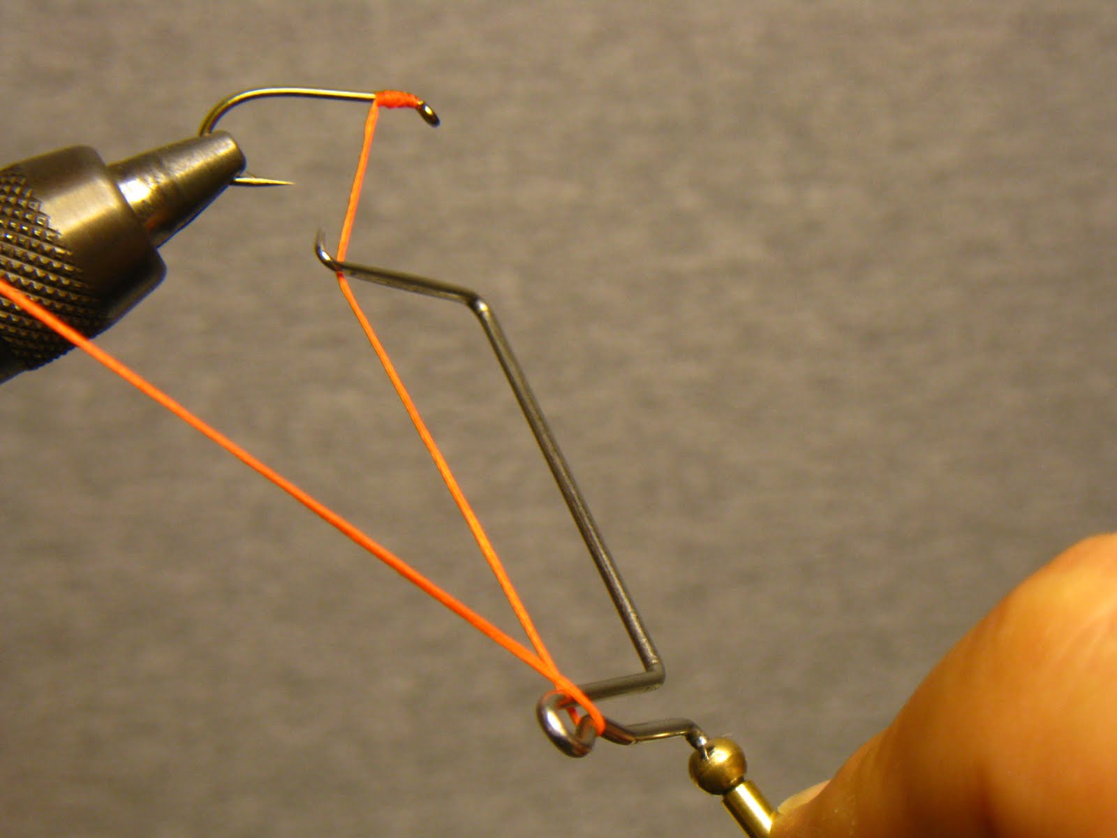 Defranks Fly Tying Tutorials & Videos How to use the whip finish tool