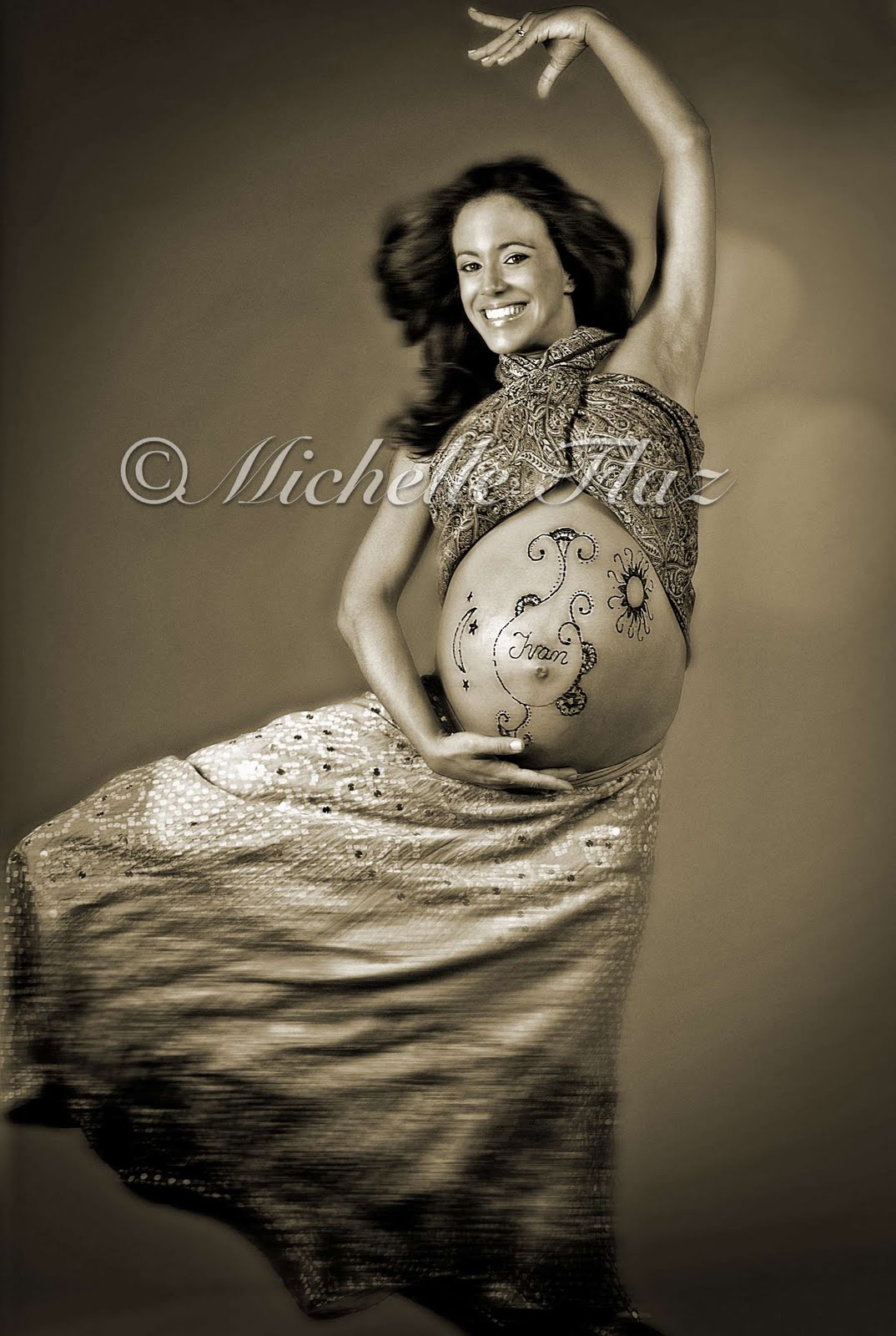 MICHELLE FLAZ BELLY PAINTING / PREGNANCY