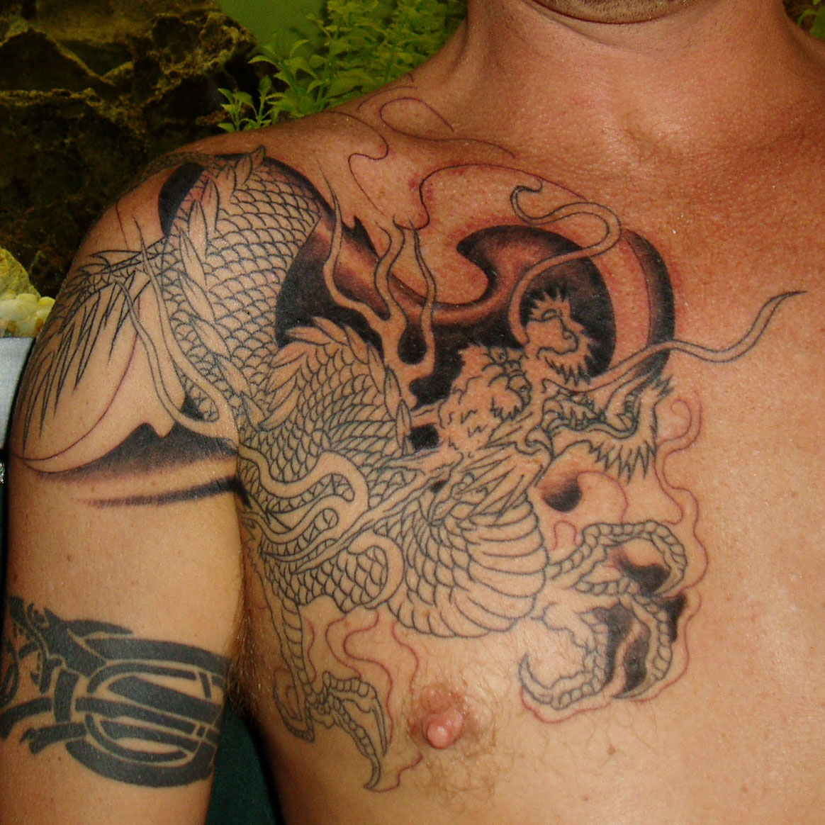 http://3.bp.blogspot.com/_VezUbgtAF0c/TBYIX0cfm6I/AAAAAAAAC4Q/9vb8A5BSwMk/s1600/tattoos%2Bmeaning%2Bdesign.jpg