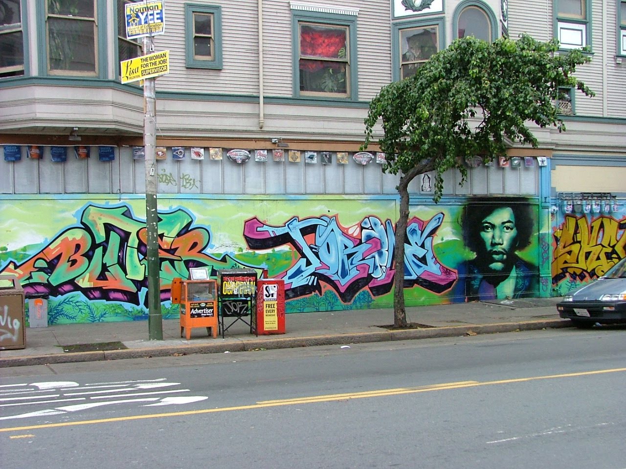 Celebrity Hot: Street Art Graffiti Letter People