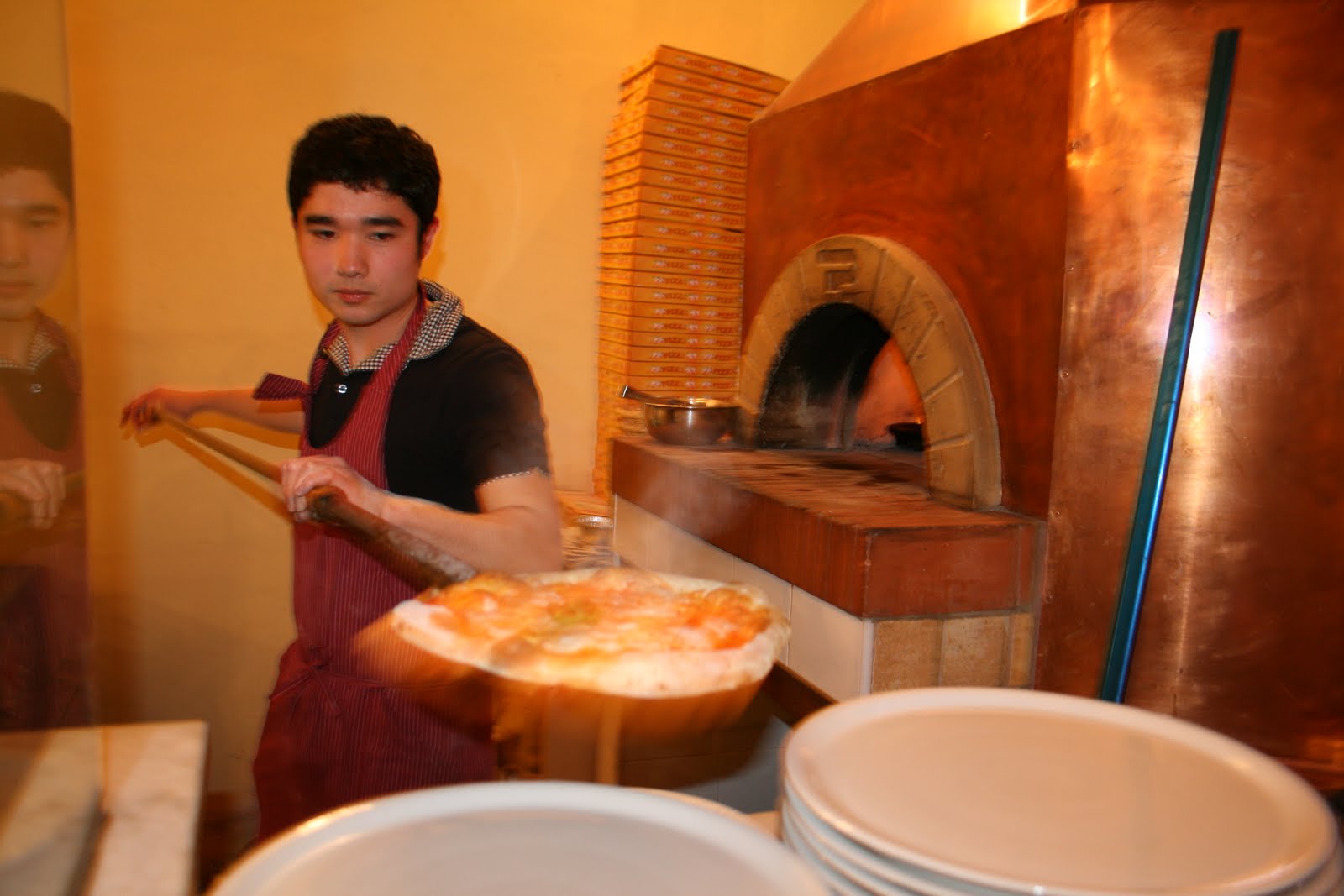 [Bob'sPizza.JPG]